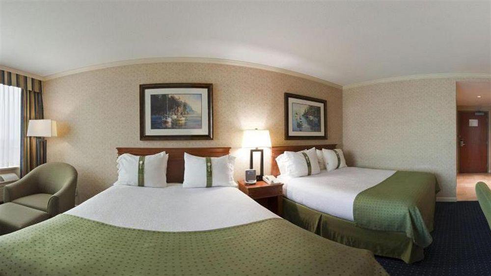 Vancouver Airport By Ihg 4*